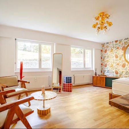 Cozy Central Apartment At A Special Price! 克莱恩 蒙塔纳 外观 照片