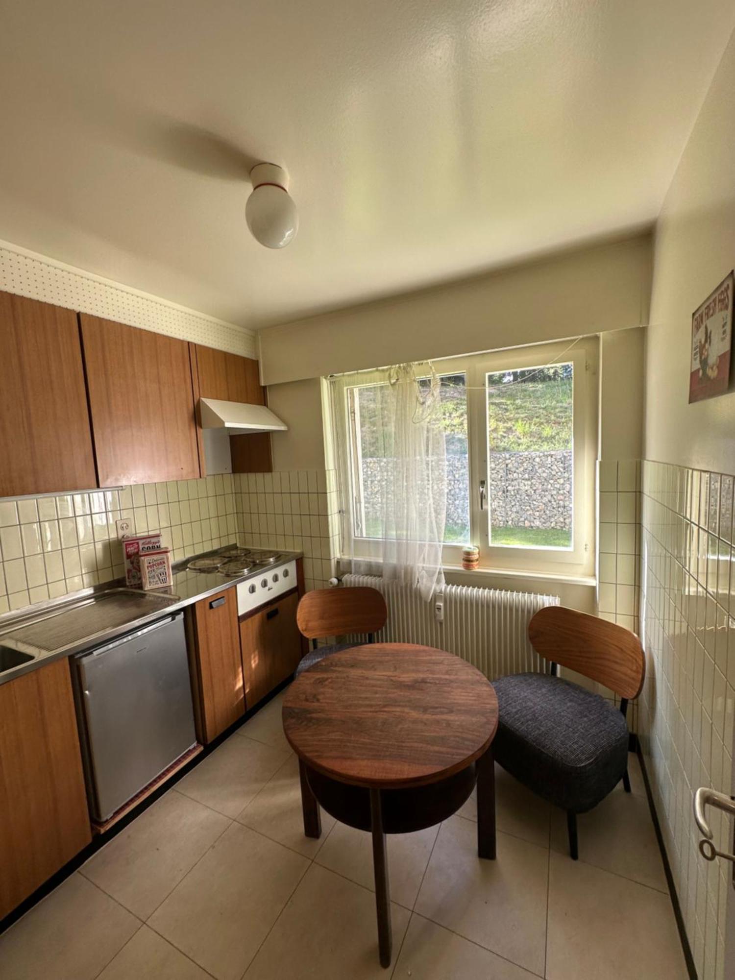 Cozy Central Apartment At A Special Price! 克莱恩 蒙塔纳 外观 照片