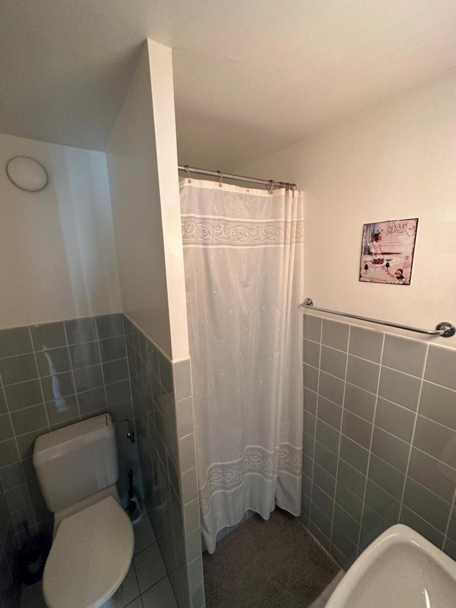 Cozy Central Apartment At A Special Price! 克莱恩 蒙塔纳 外观 照片