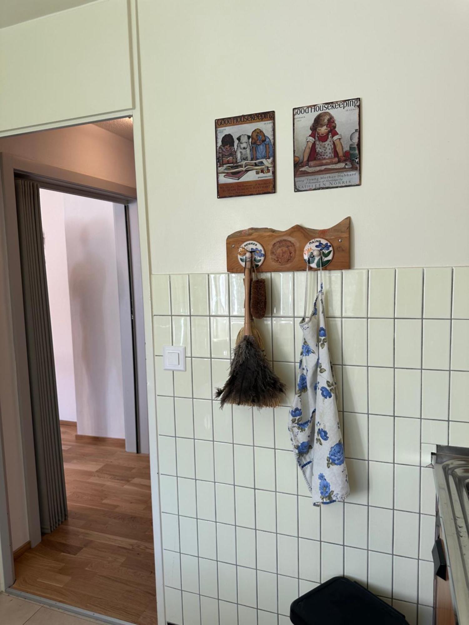 Cozy Central Apartment At A Special Price! 克莱恩 蒙塔纳 外观 照片