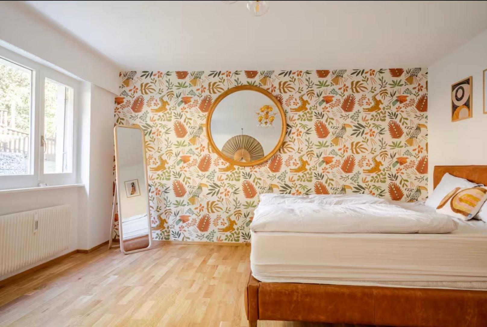 Cozy Central Apartment At A Special Price! 克莱恩 蒙塔纳 外观 照片